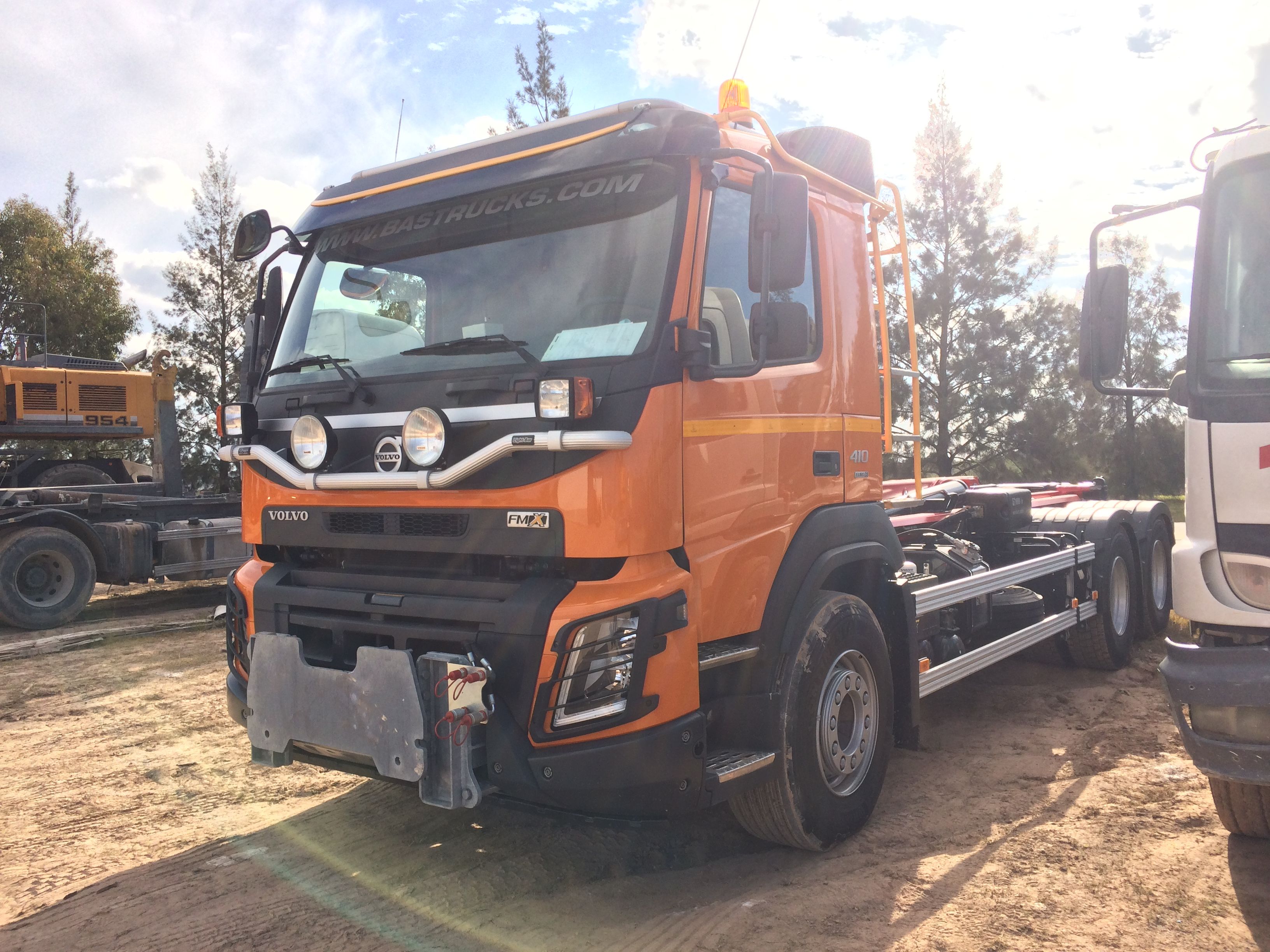 Camión Volvo FMX incorporado a la operación logística